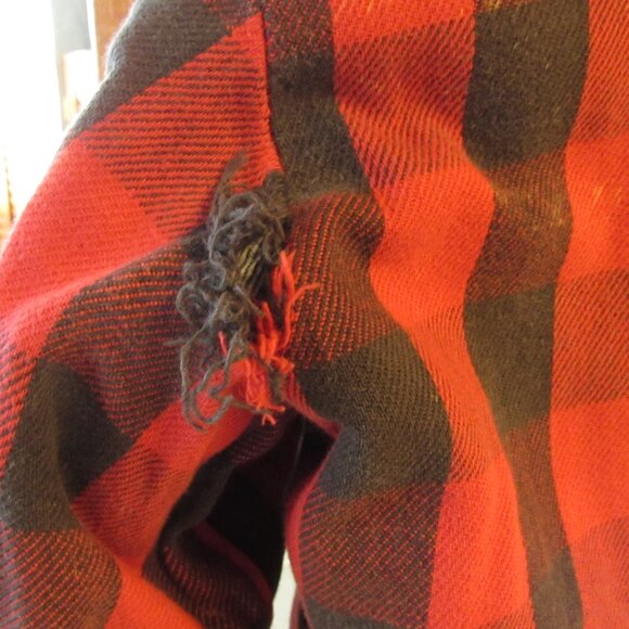 Vintage Made in the USA Levi's Lined Blue Denim Jacket with Graphic 44R - Picture 6 of 8